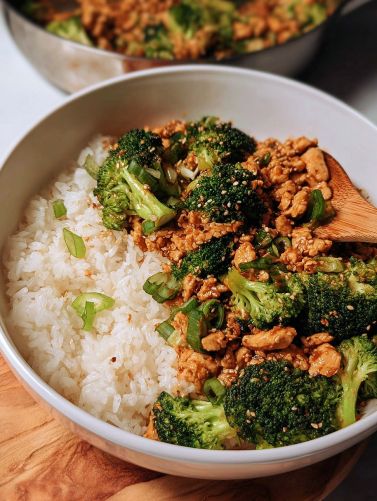 Honey Sriracha Ground Chicken and Broccoli